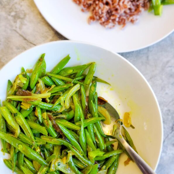 Sri Lankan green beans stir-fry