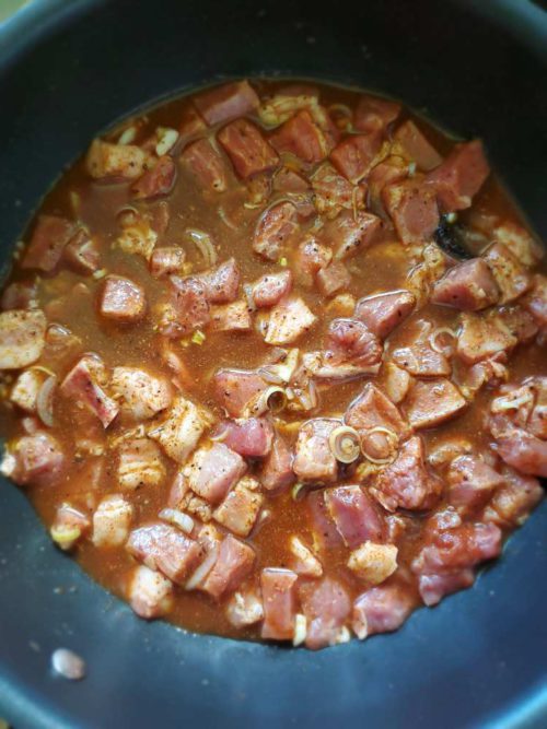 Sri Lankan Red Pork Curry - Hungry Lankan