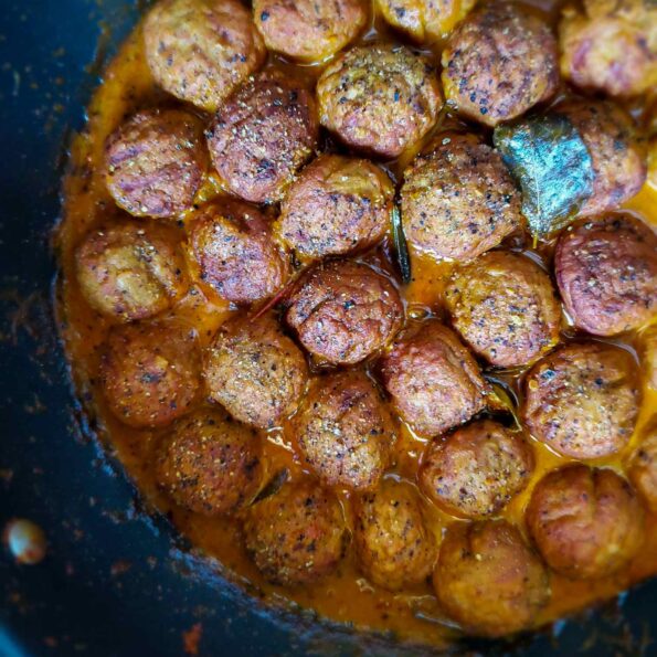 Sri Lankan Meatball Curry