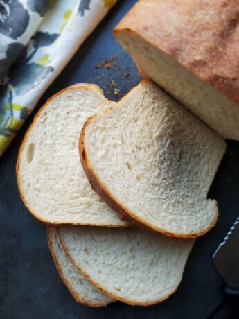 Baisc white sandwich bread