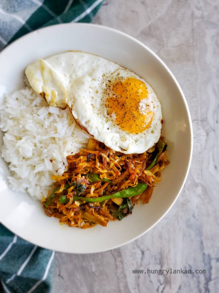 Spicy Cabbage Stir-fry