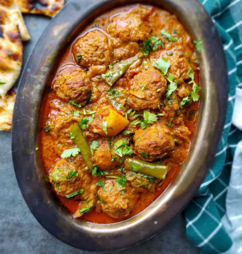 Meatball curry with potatoes, kofta curry, indian meatball curry