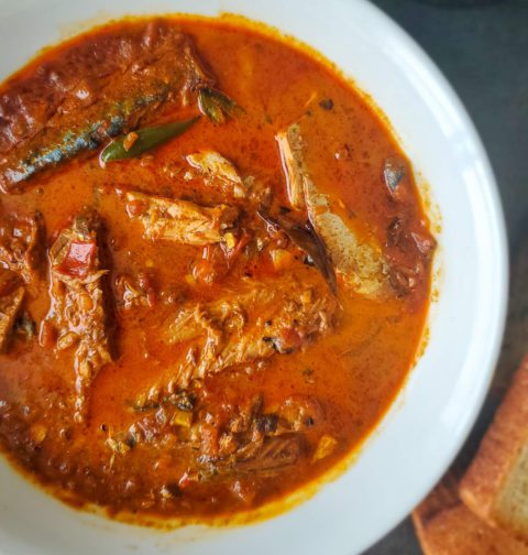 Sri Lankan canned mackerel curry/ salmon curry