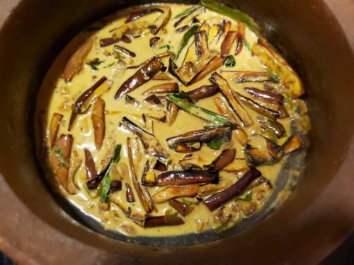 Sri Lankan Fried Eggplant Curry - Hungry Lankan
