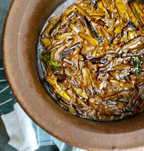 Sri Lankan fried eggplant curry