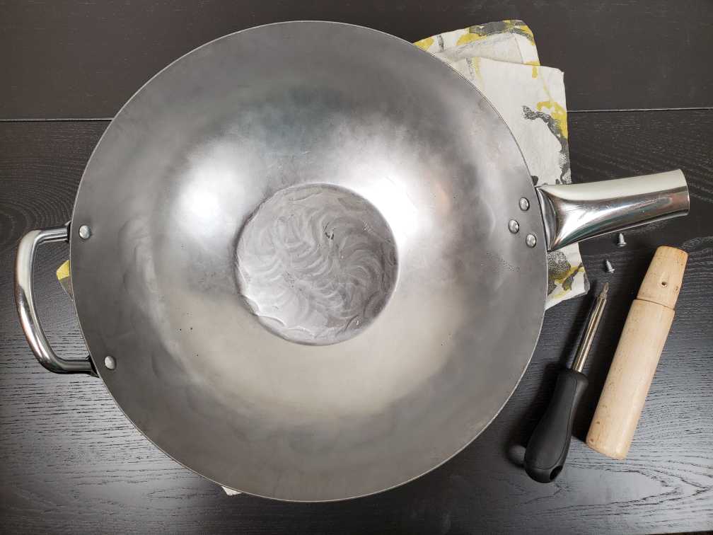 Wok Hei and the usage of a wok in home kitchens - Cookware - Hungry Onion