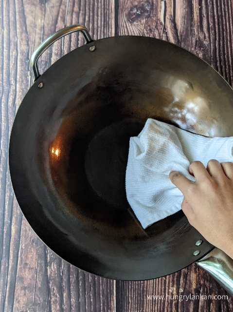 How to Season a Wok (Step-By-Step Guide)