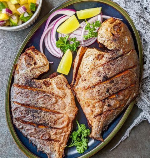 Pan-fried pompano fish spicy