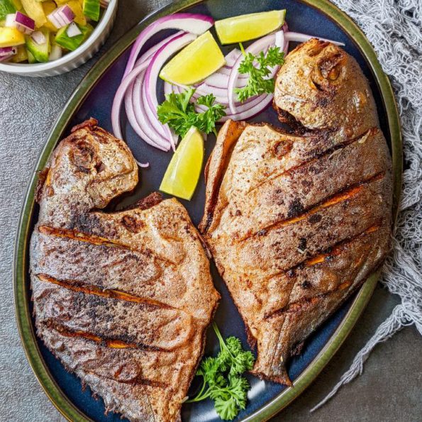 Pan-fried pompano fish spicy