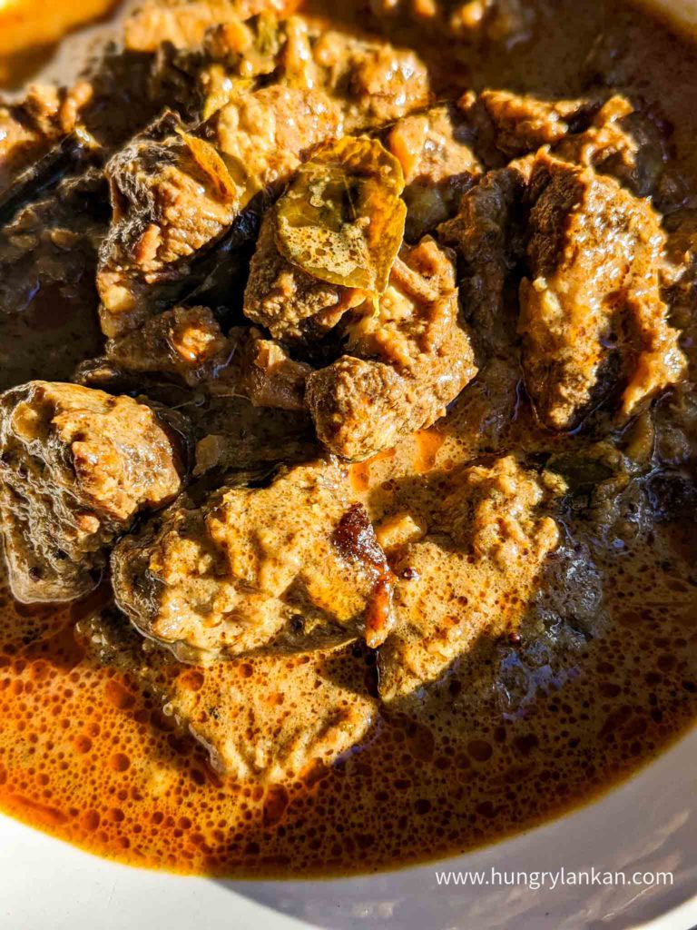 Sri Lankan Beef Curry in Instant Pot