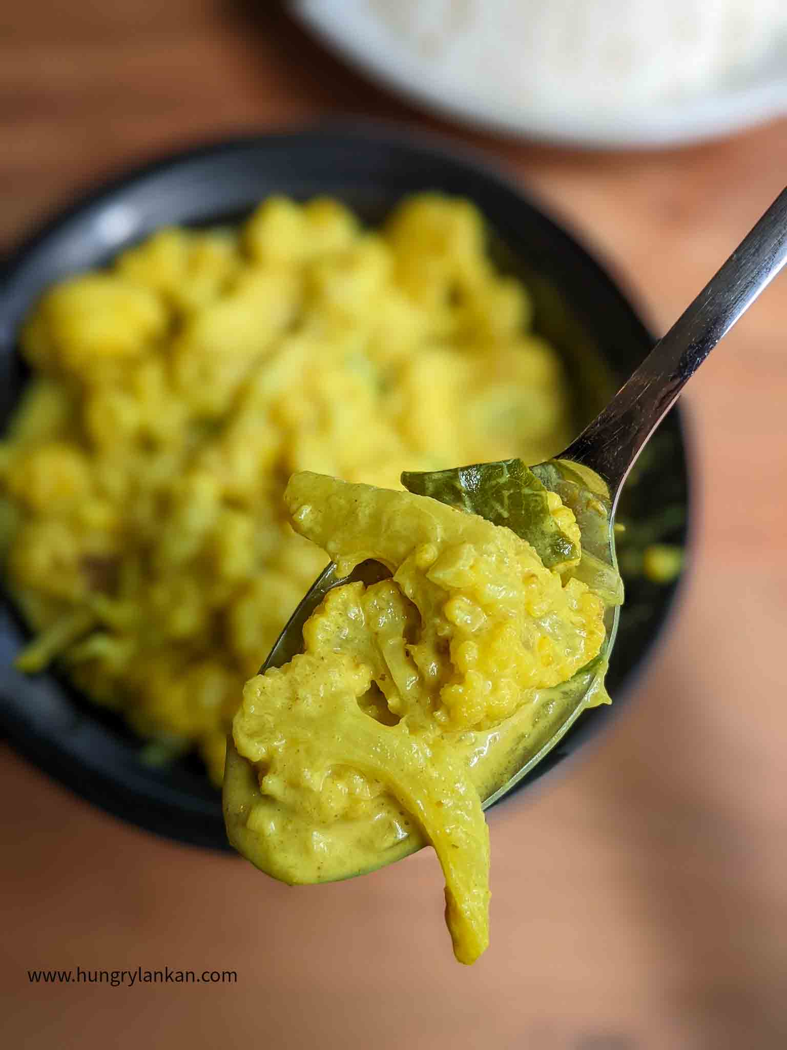 Creamy Cauliflower Curry - Hungry Lankan