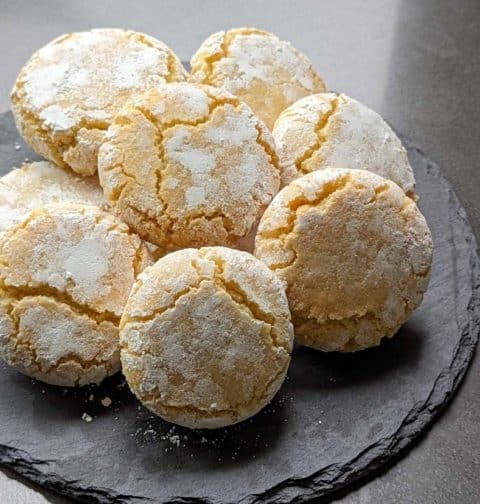 Fool-proof Amaretti cookies